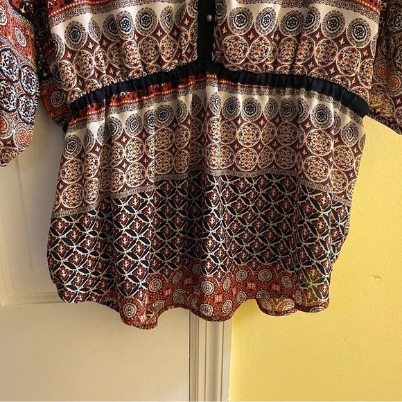 maurice’s Cute Blouse - Picture 6 of 11